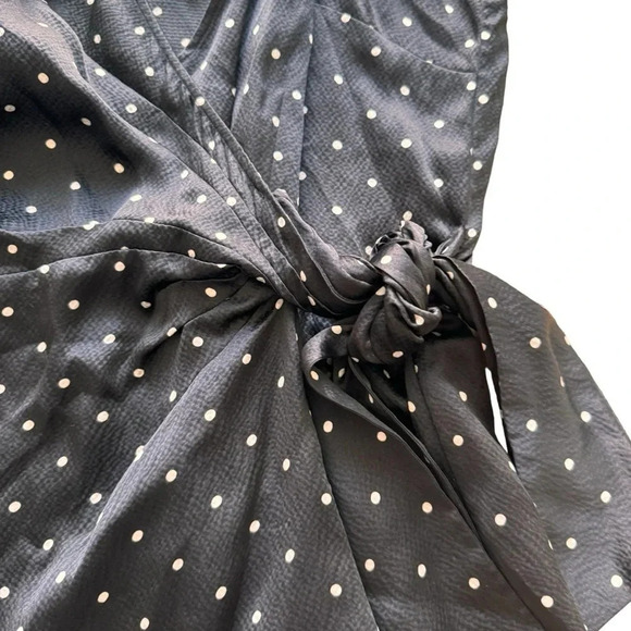 Thurley SILK Polka Dot Tank Top Spaghetti Straps Black White Wrap V-neck Sz 10 - Picture 10 of 15